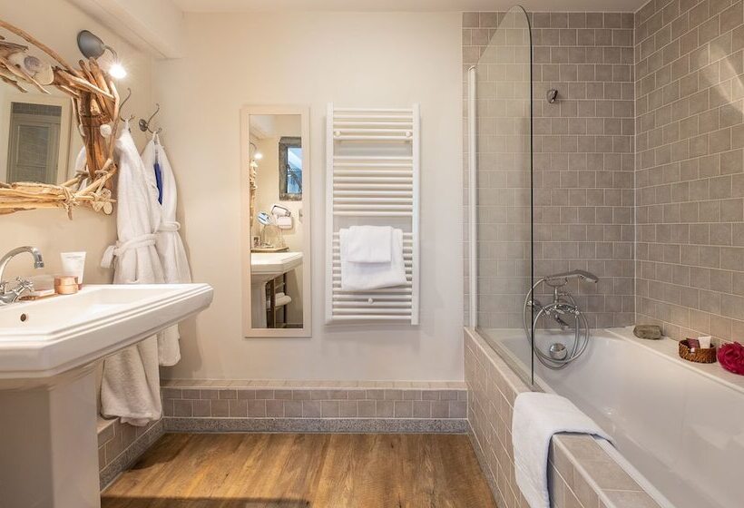 Номер Престиж, La Marine De Loire Hôtel & Spa