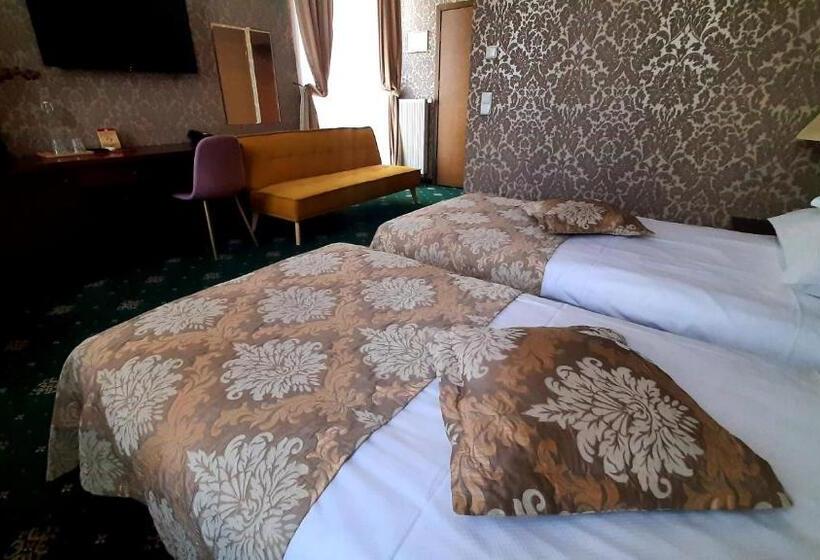 Трехместный Номер Deluxe, Villa Tradycja