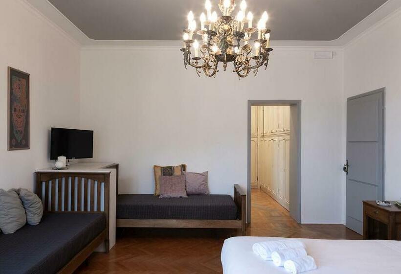 اتاق استاندارد چهار تخته, Seven Suites Pieve