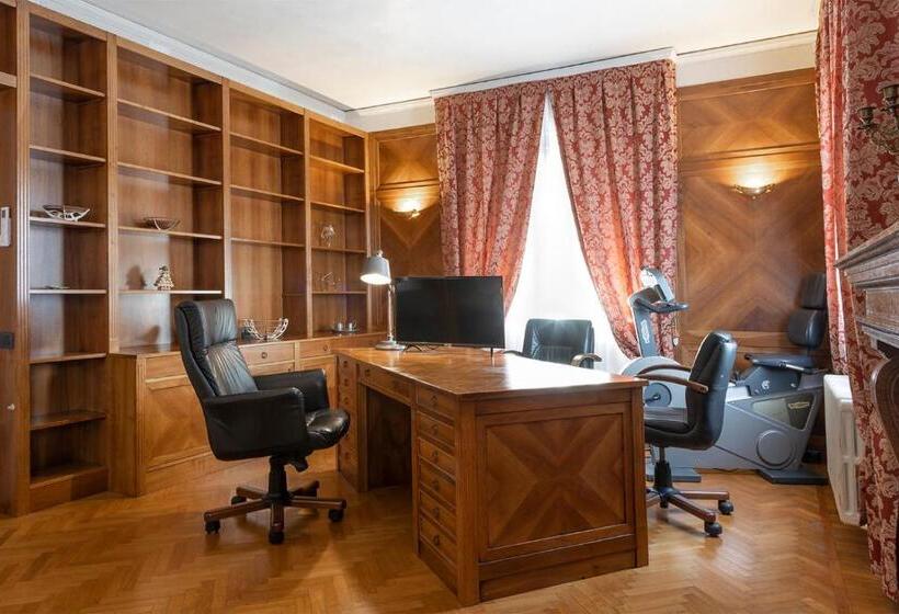 اتاق لوکس, Seven Suites Pieve