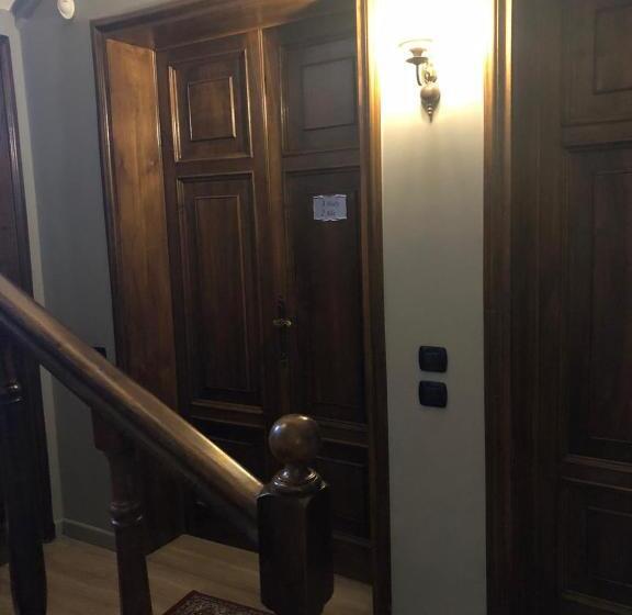 اتاق راحتی سه تخته, Seven Suites Pieve