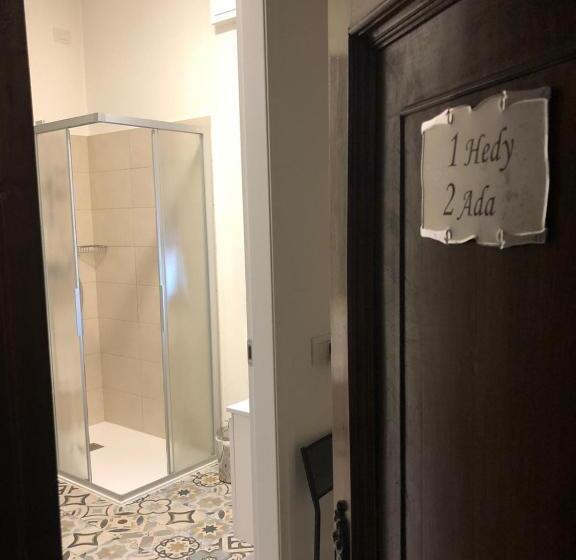 اتاق راحتی سه تخته, Seven Suites Pieve