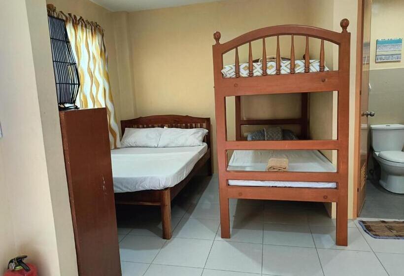 Quarto Familiar, Allen Marie Shiphaus