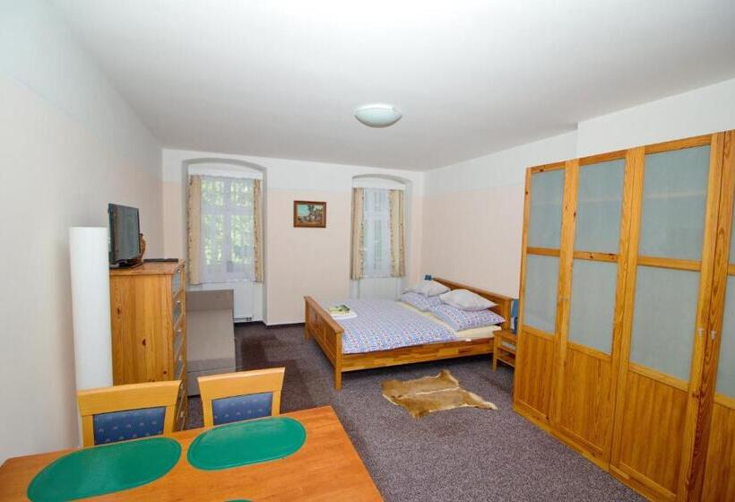 Номер Стандарт Трехместный, Hamr Apartmány