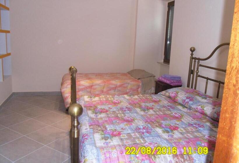 Номер Стандарт Кровать Кинг Адаптированный для Инвалидов, Bed And Breakfast Emilia