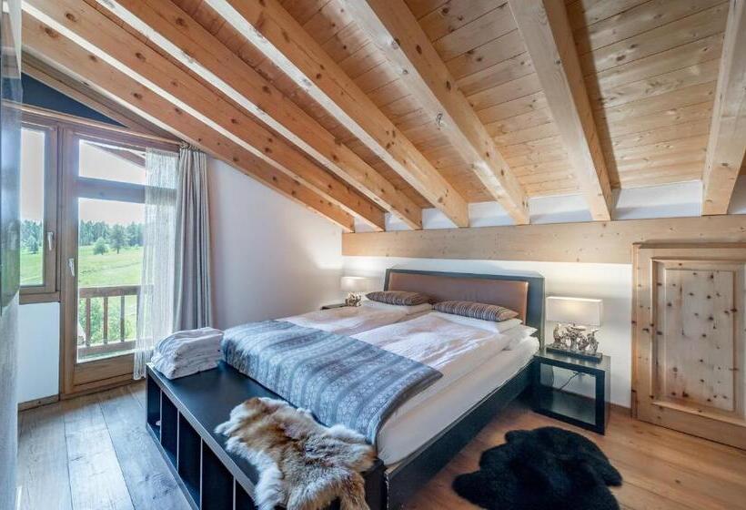 سوییت جونیور, Boutique Hotel Cervus