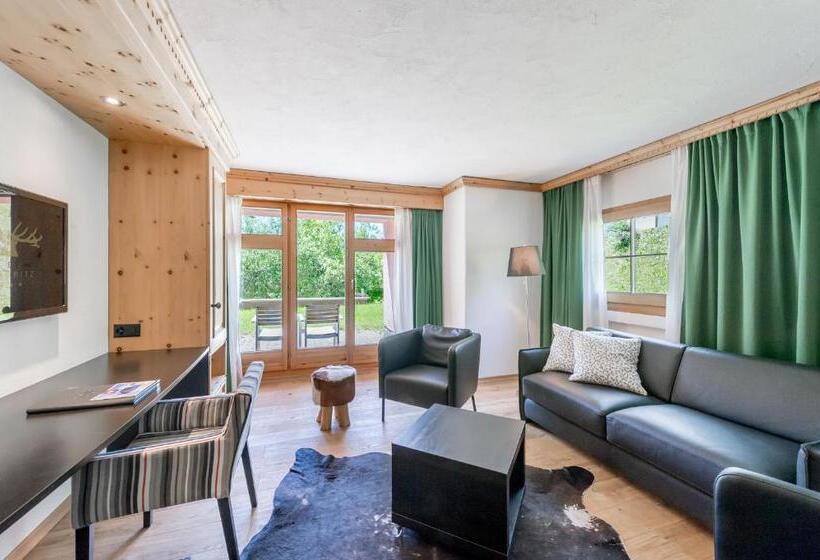 اتاق خانوادگی, Boutique Hotel Cervus