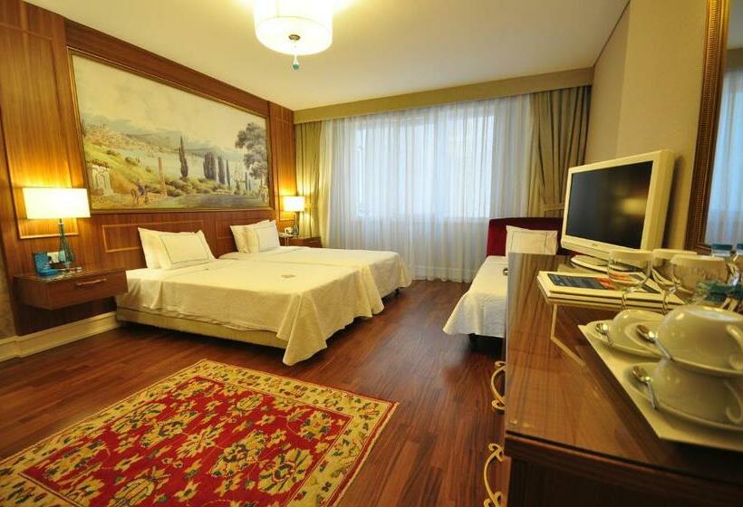 اتاق استاندارد سه نفره, Neorion Hotel   Special Class