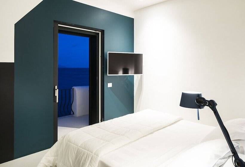 带海景的复工套房, Miramare Sea Resort & Spa