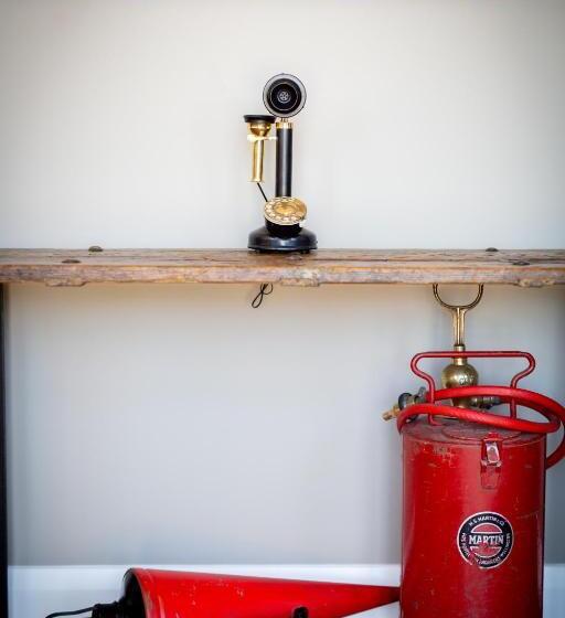 Апартаменты 1 Спальня Нижний Этаж, Hokitika Fire Station Boutique Accommodation