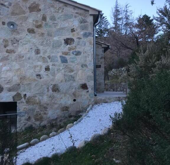 Номер Стандарт Вид на Горы, Chambres Dhotes Corse