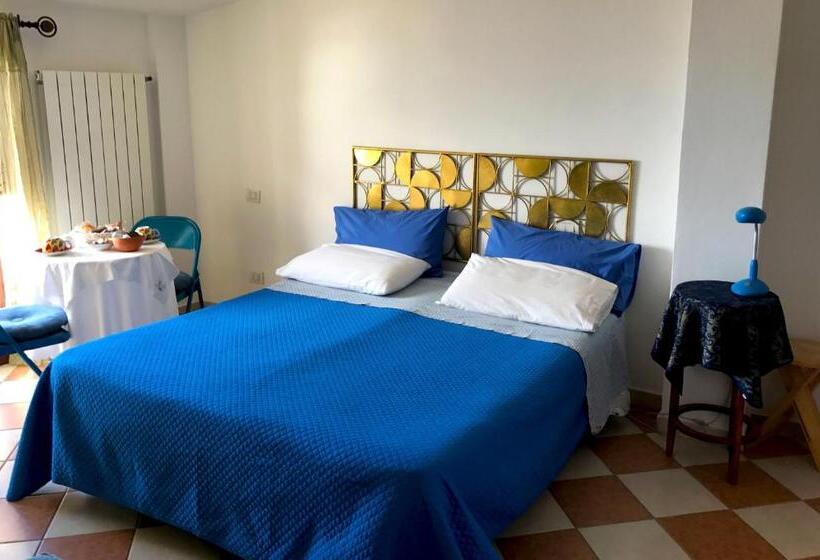 اتاق استاندارد, Il Giardino Sul Mare B&b