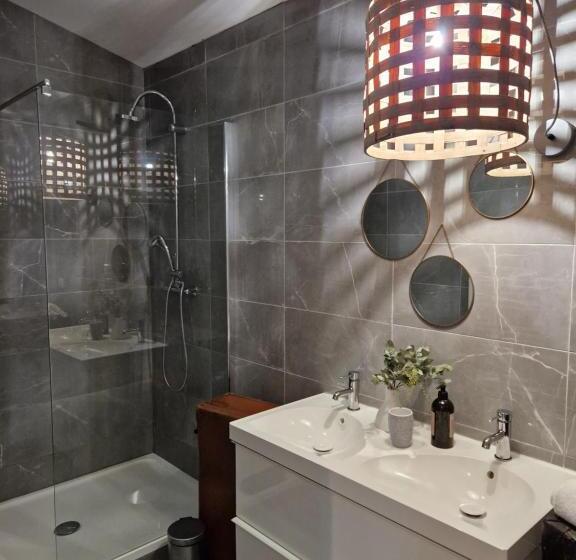 Standard room with outdoor bath, Maison Brisson