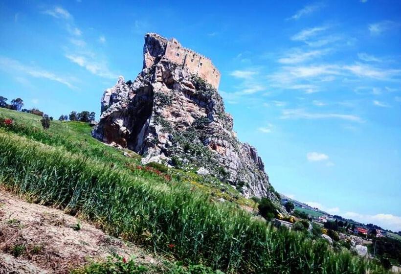 اتاق لوکس یک تخته, Viola Bed And Breakfast