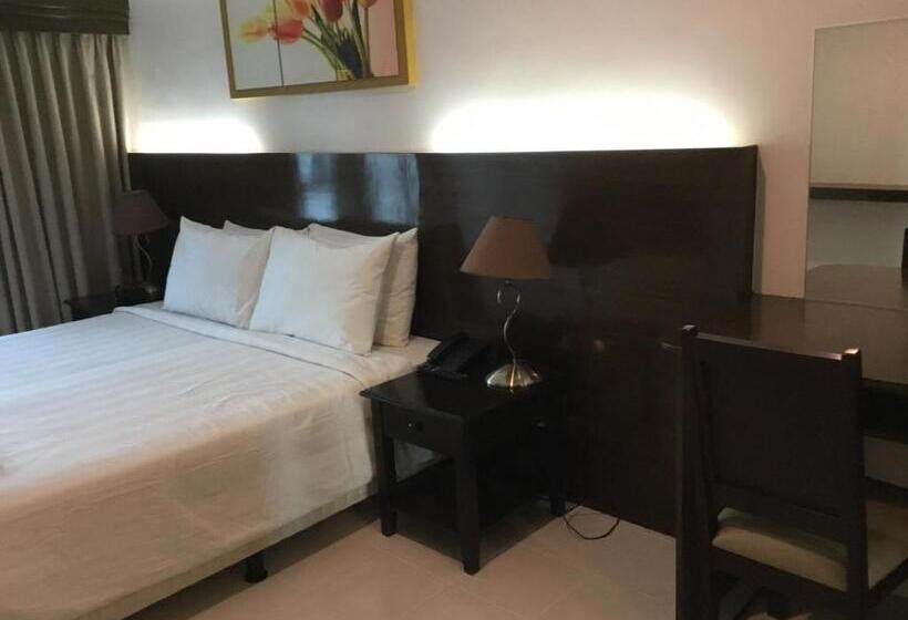 غرفة إقتصادية, Condo With Free Swimming Pool & Viewing Deck
