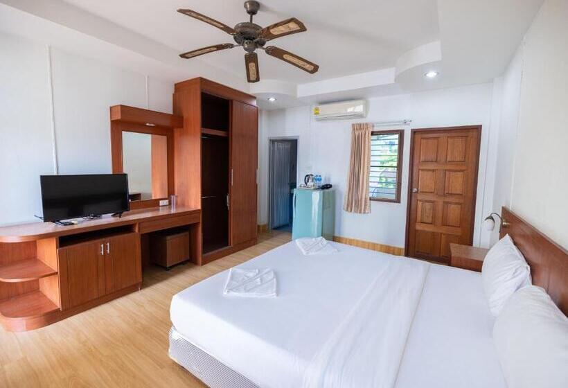 اتاق استاندارد, G House Guest House