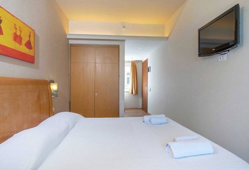 Quarto Estandar, Kitro Beach Hοtel