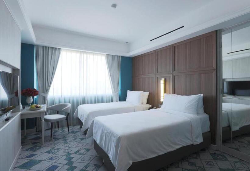 Habitación Deluxe, Java Paragon Hotel & Residences