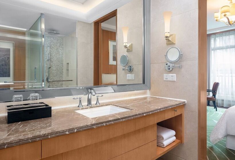 标准间带双人床, Sheraton Changzhou Wujin