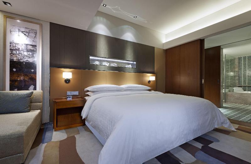 Люкс Клуб, Sheraton Grand Beijing Dongcheng