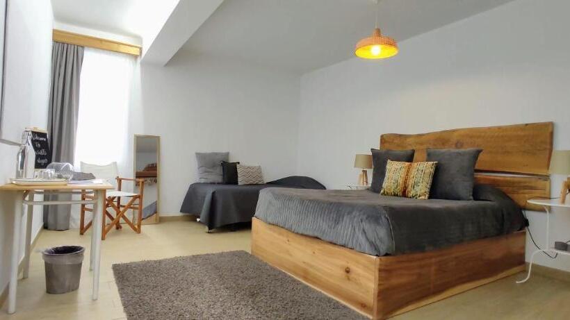Quarto Familiar, Basalto Negro Al
