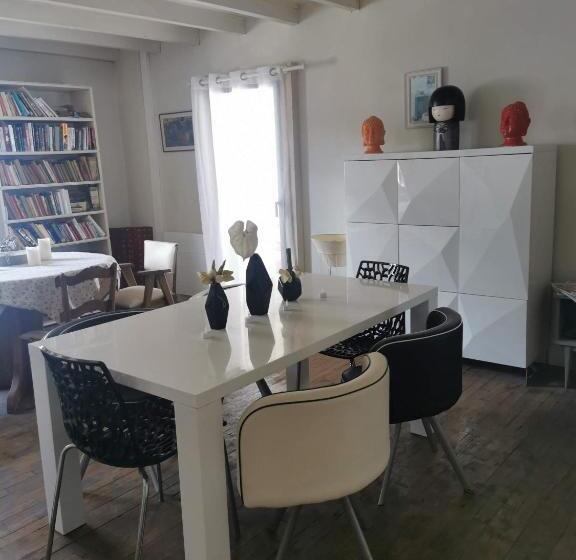 Люкс Вид на Сад, Chambres D Hôtes Chez Valérie