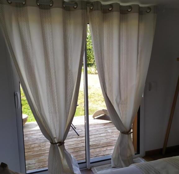 Номер Стандарт Вид на Сад, Chambres D Hôtes Nature Et Bois Bed And Breakfast