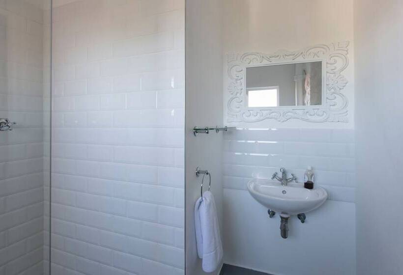 Quarto Familiar, Chartfield Guesthouse