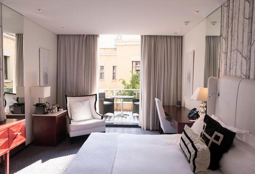 Номер Deluxe Кровать Кинг, Davinci Hotel On Nelson Mandela Square
