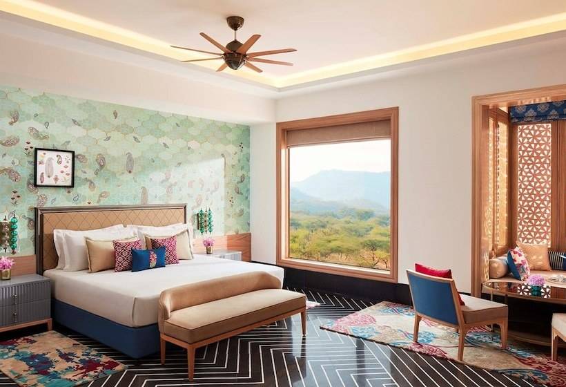 デラックスルーム, Taj Devi Ratn Resort & Spa, Jaipur