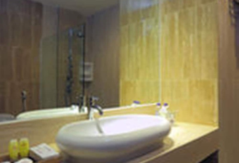 Svit, Lombok Plaza Hotel And Convention