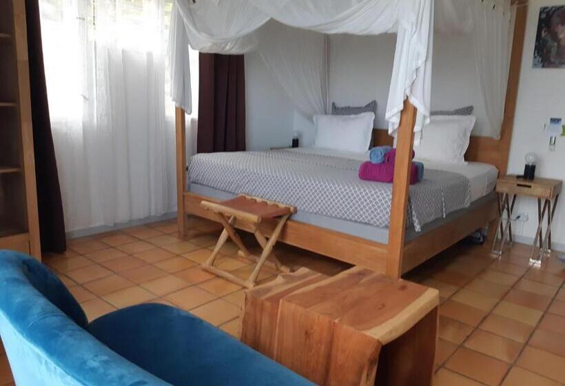 Deluxe Suite King Bed, Domaine Choco Vanille