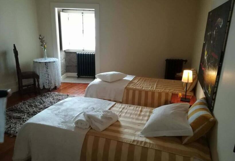 اتاق اکونومی یک تخته, Casa Dos Confrades