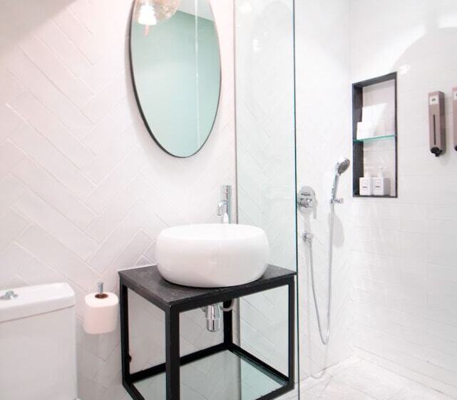 اتاق استاندارد تودرتو, Harbour Ville Hotel   Hamilton
