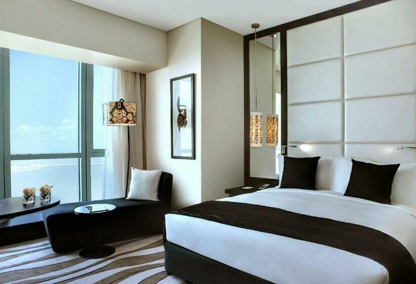 Номер Клуб Кровать Кинг, Sofitel Abu Dhabi Corniche