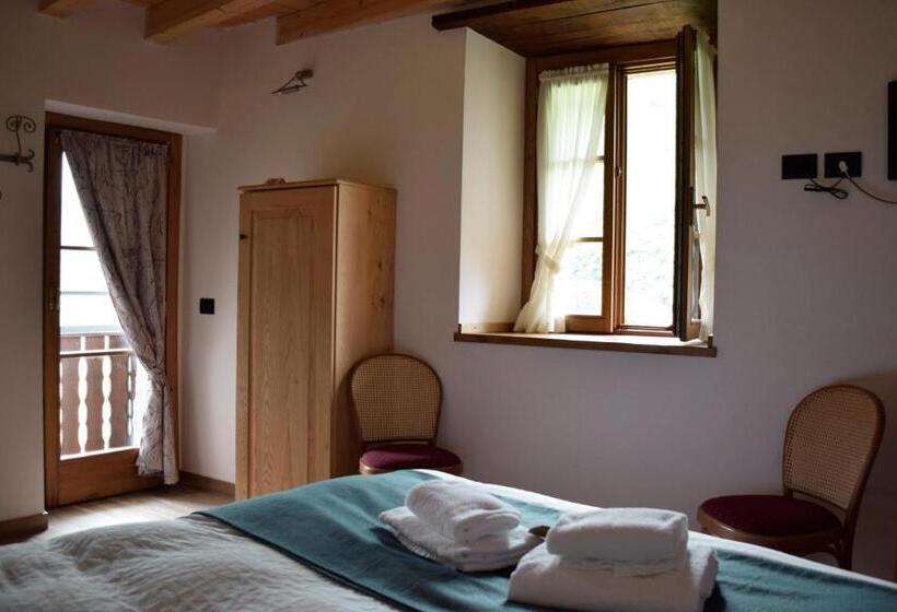 발코니 디럭스 룸, La Tana Del Tasso Rooms&breakfast