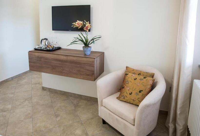 اتاق استاندارد, Calathea B&b