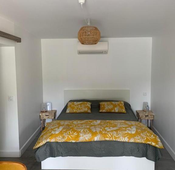 Habitación Estándar Vista Jardín, Mon Chemin Privé