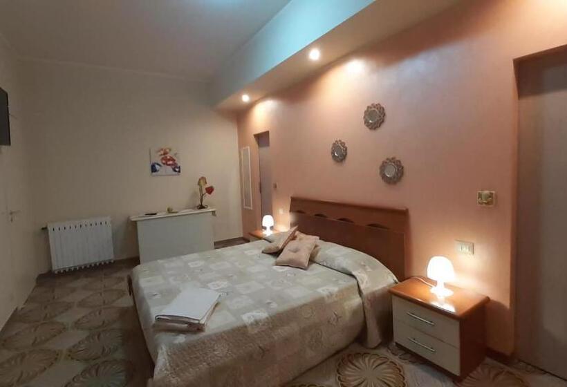 سوئیت با تخت بزرگ, B&b Affittacamere La Dolce Mela