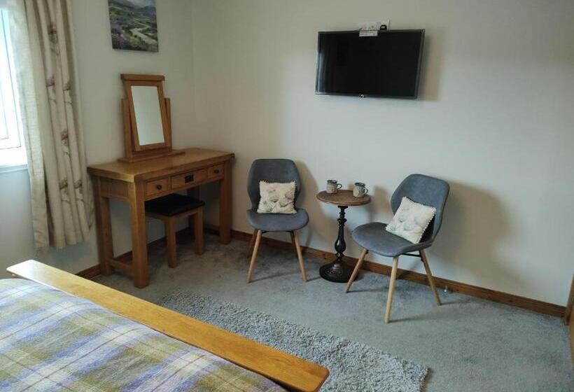 Номер Стандарт, B&b Ronan House
