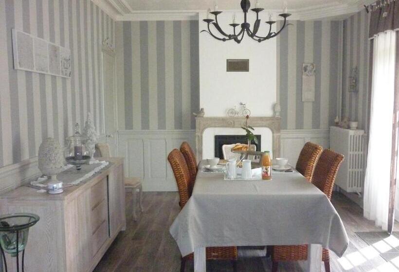 Quarto Estandar, Les Champs De Tracy
