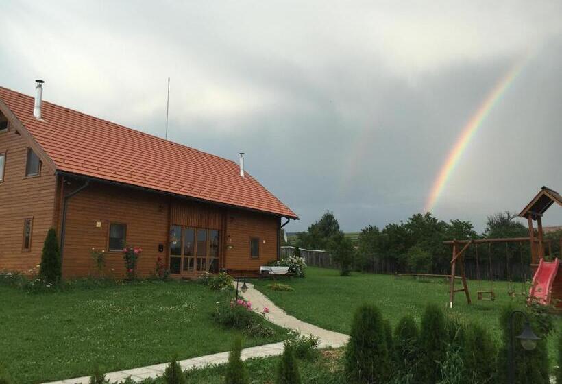 Семейный Номер Вид на Сад, Nimfa Apartments