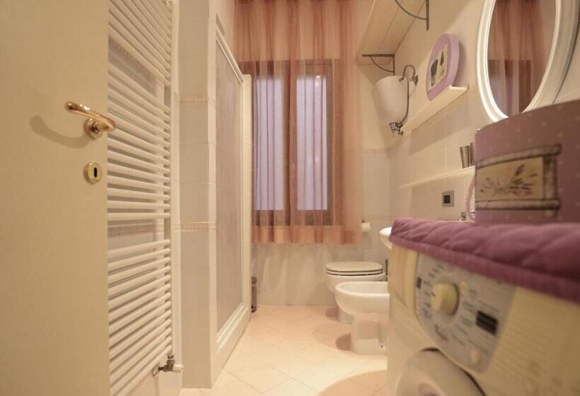 スタンダードルーム, Residenza Raffaello