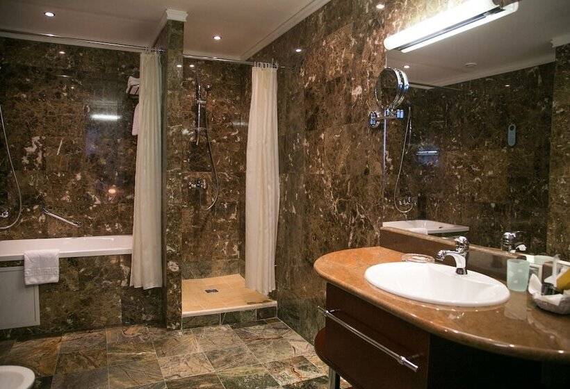 Номер бизнес-класса, Grand Hotel Astrakhan