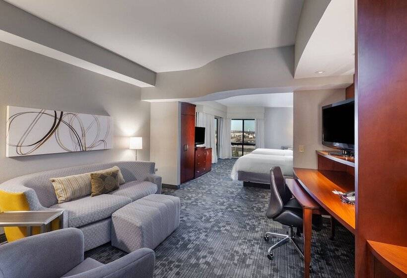 سوییت, Courtyard By Marriott Tulsa Woodland Hills