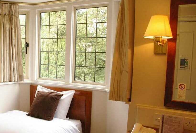 اتاق استاندارد یک نفره, Farnham House