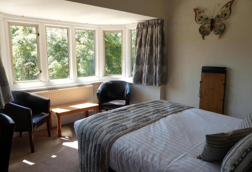 اتاق استاندارد, Farnham House