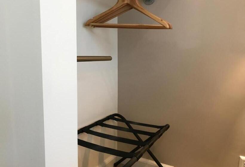 اتاق استاندارد, Rust B&b