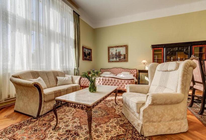 Люкс Deluxe Кровать Кинг, Vila Austerlitz