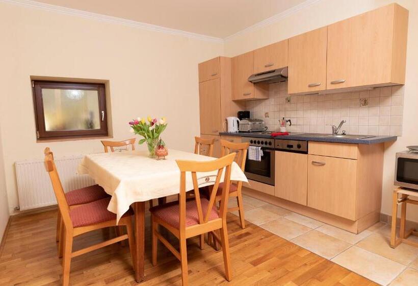 Апартаменты 2 Спальни, Gasthof Pension Rabl